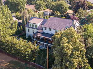 Birds eye view of property