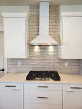 Kitchen gas cooktop