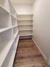 Kitchen walk-in pantry