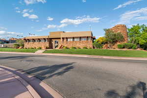 View of front facade with a front lawn