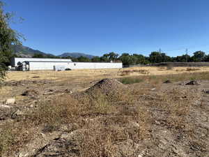 View of yard featuring a mountain view