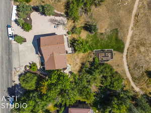 Birds eye view of property