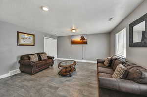 Photo 11 of 249  SUNSTONE CIR