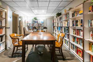 5th floor library and reading room