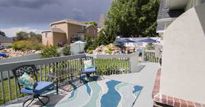 Deck looking North (THERE IS ALSO A GAS LINE ON THE DECK FOR A BARBECUE GRILL)