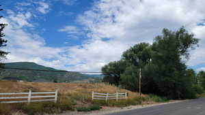 Photo 3 of 806  STRINGTOWN RD