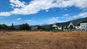 Photo 16 of 806  STRINGTOWN RD