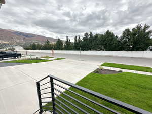 View of patio / terrace with a mountain view