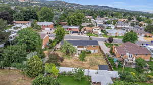 Aerial view with a mountain view