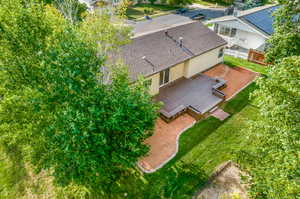 Large back deck