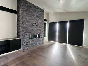 Master Bedroom - showing motorized blinds that are featured throughout the house