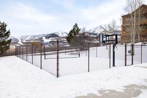 View of home's community featuring a mountain view