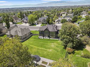 Bird's eye view featuring a mountain view