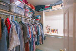 View of walk in closet