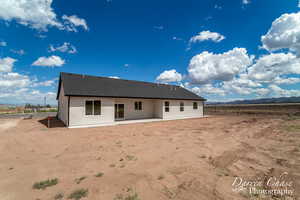 Charming Farmhouse with Stunning Mountain Views | West Side of Home