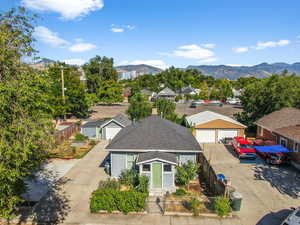 Bird's eye view featuring a mountain view