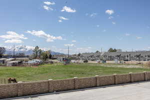 View of yard with a mountain view