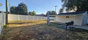 View of yard featuring a patio area