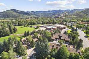 Bird's eye view featuring a mountain view