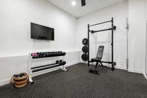 Exercise area with crown molding