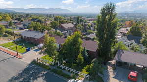 Bird's eye view featuring a mountain view