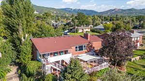 Aerial view with a mountain view