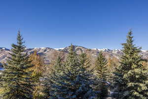 View of mountain feature