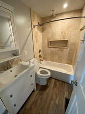 PHOTO TAKEN PRIOR TO TENANT MOVING IN: Front unit full bath