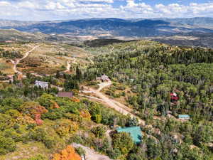 Bird's eye view with a mountain view