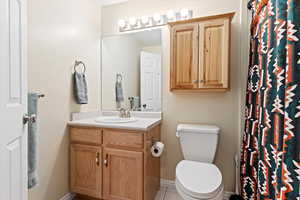 Basement full bathroom