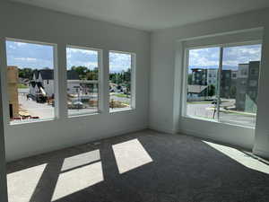 End unit, third floor with lot's of Natural sunlight