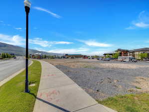 View of yard featuring a mountain view