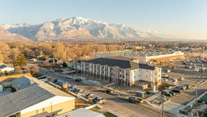 Bird's eye view with a mountain view