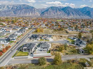 Drone / aerial view featuring a mountain view