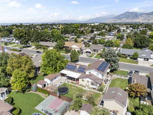 Bird's eye view featuring a mountain view