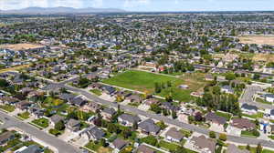 Bird's eye view with a mountain view