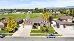 Bird's eye view featuring a mountain view