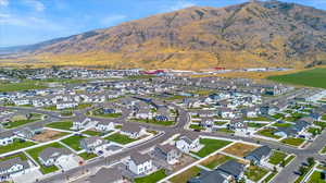 Aerial view with a mountain view