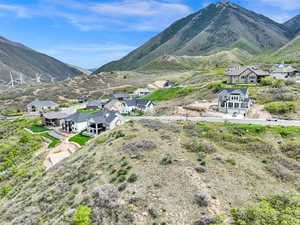 View of mountain feature