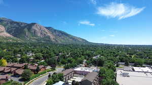 Drone / aerial view featuring a mountain view