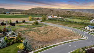 Photo 9 of 1582 N DUTCH MEADOWS LN