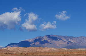 View of mountain feature