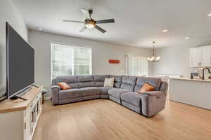 Open Floor Plan Living Room / Kitchen