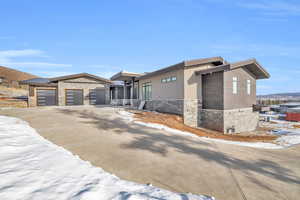 View of front facade with a garage