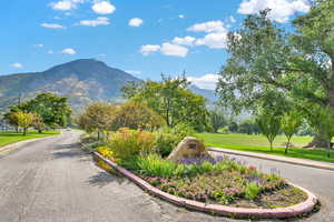 Entrance to Mt Ogden Golf Course