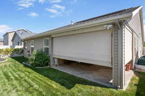 Built-in patio shades.