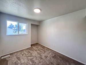 Photo 20 of 902 E 1225 N