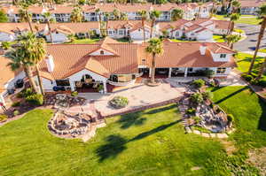 Birds eye view of property