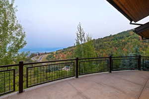 View of patio / terrace featuring a balcony and a mountain view