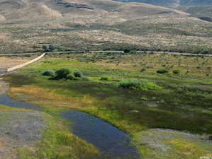 Bird's eye view featuring a mountain view